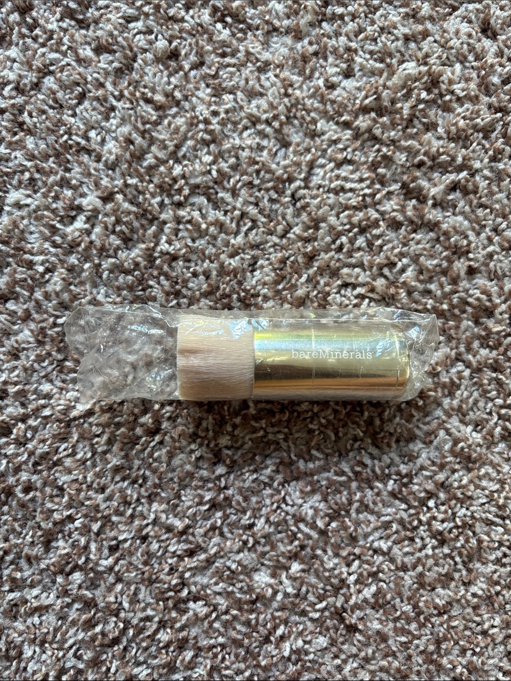 bareMinerals Gold Ferrule Kabuki Brush with Light Wood Handle